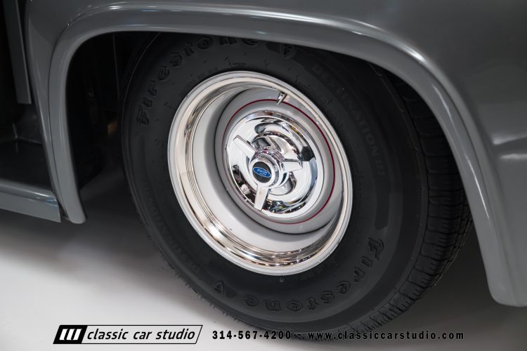 53_Ford_F100-2249-38
