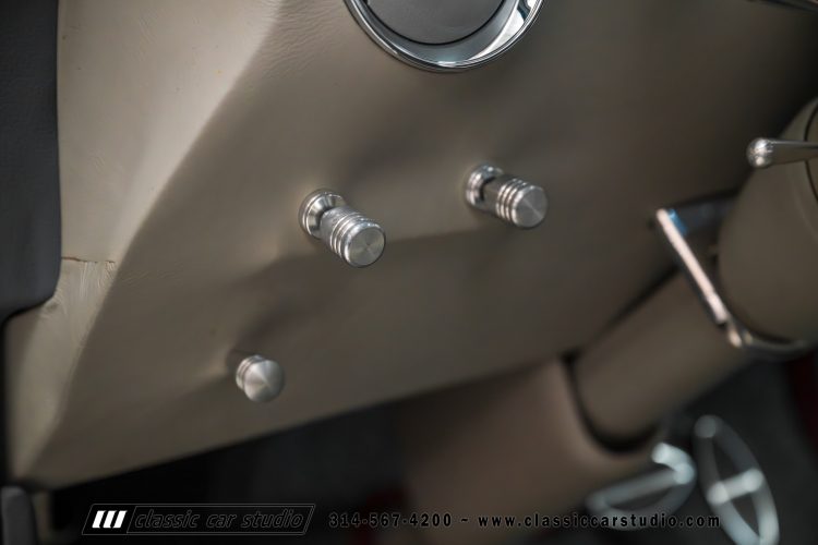 53_Ford_F100-2249-94