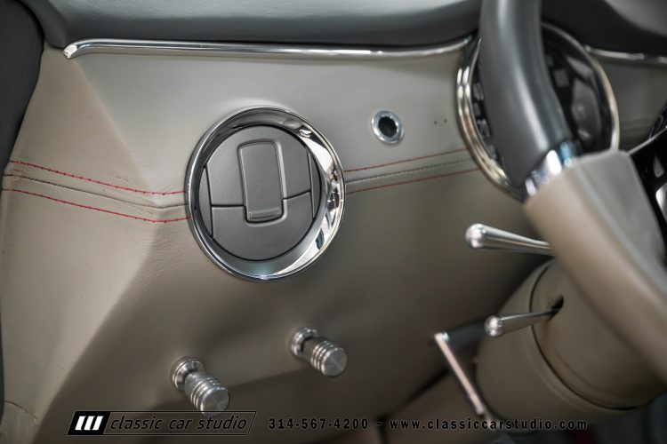 53_Ford_F100-2249-95