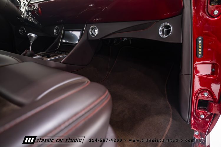 55_Chevrolet_Nomad_01_2254-110