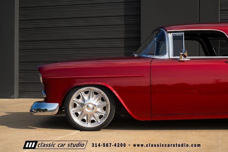 55_Chevrolet_Nomad_01_2254-175