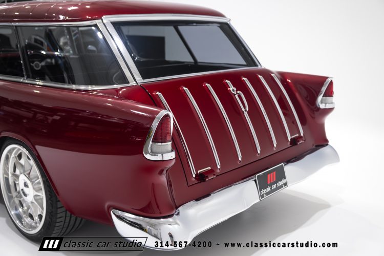 55_Chevrolet_Nomad_01_2254-38