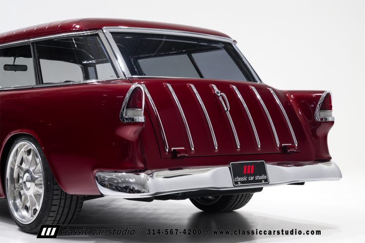 55_Chevrolet_Nomad_01_2254-42