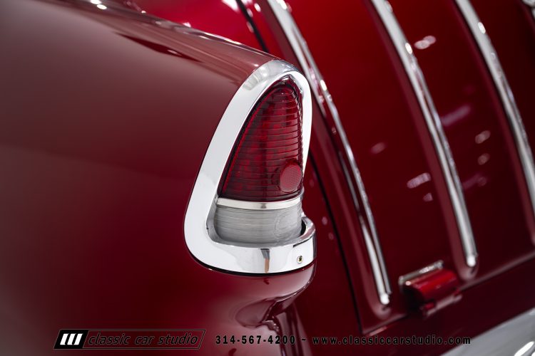 55_Chevrolet_Nomad_01_2254-43