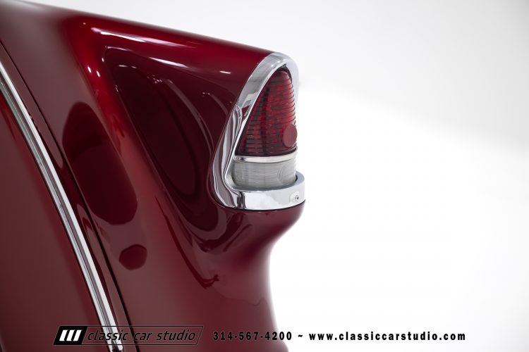55_Chevrolet_Nomad_01_2254-44