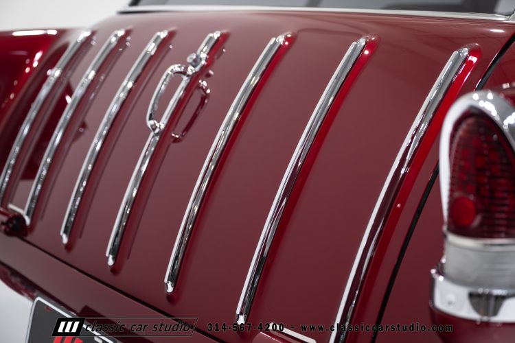 55_Chevrolet_Nomad_01_2254-51