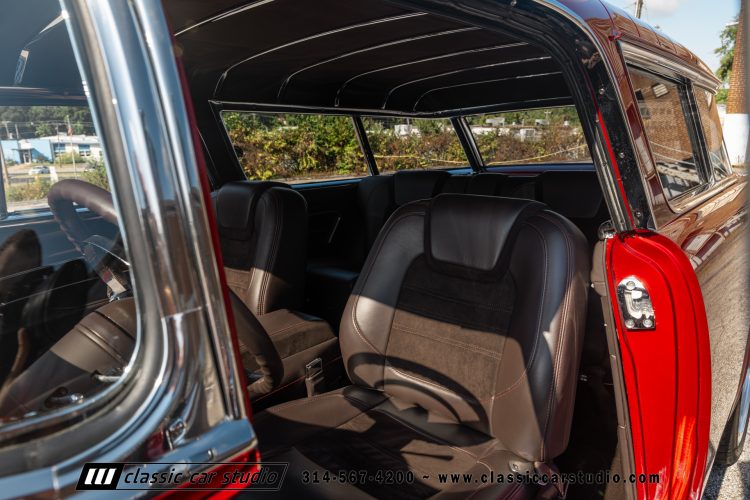 55_Chevrolet_Nomad_2254-154