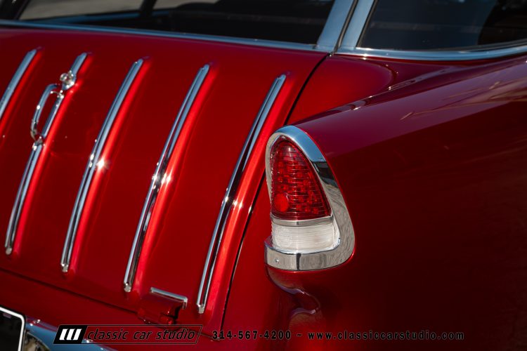 55_Chevrolet_Nomad_2254-162