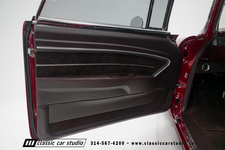 55_Chevrolet_Nomad_2254-45