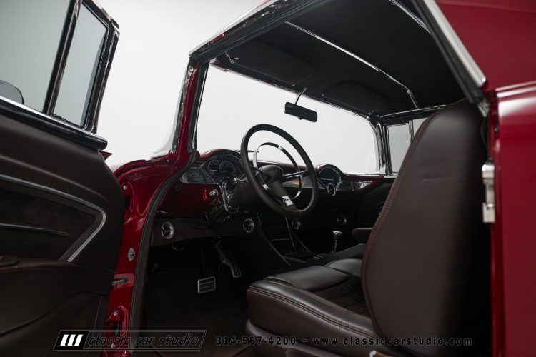 55_Chevrolet_Nomad_2254-51