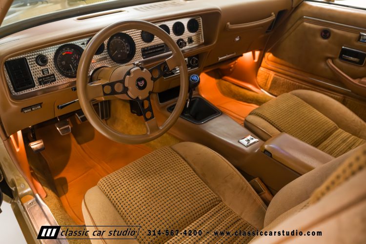 79_Pontiac_Trans_Am_2253-101