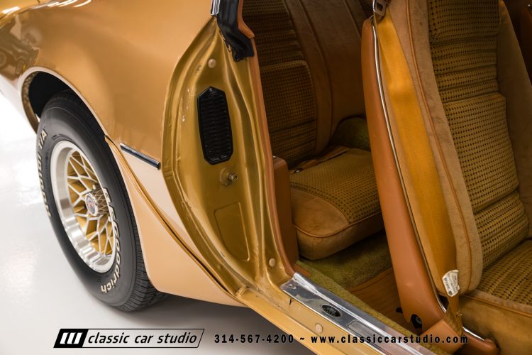 79_Pontiac_Trans_Am_2253-122