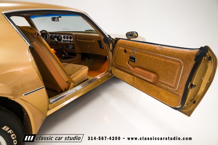 79_Pontiac_Trans_Am_2253-125