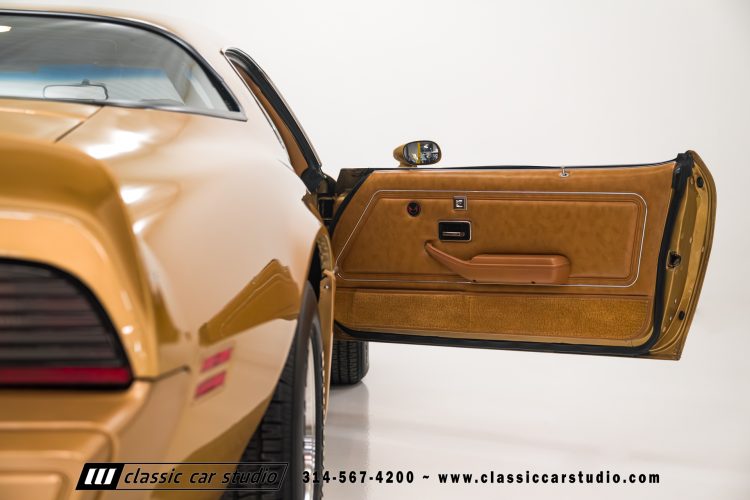 79_Pontiac_Trans_Am_2253-126