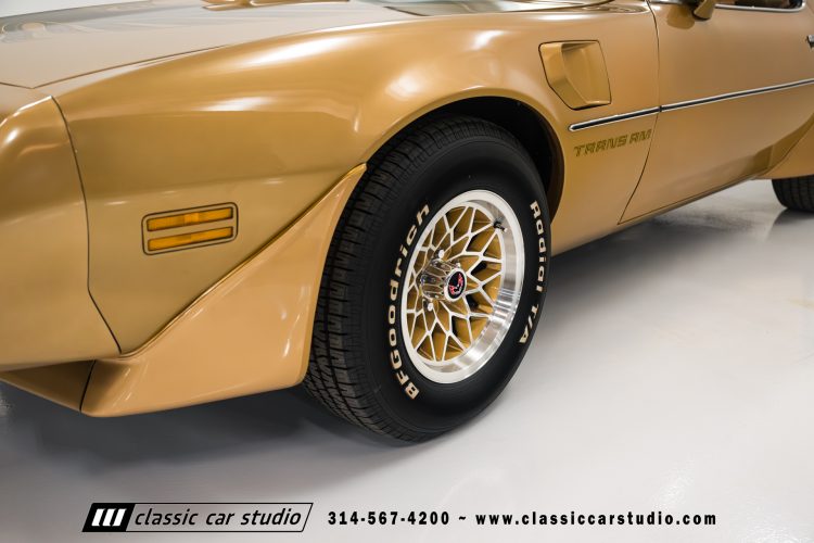 79_Pontiac_Trans_Am_2253-24