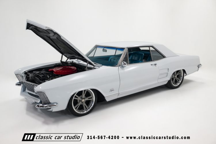 63_Buick_Riviera_2241-100