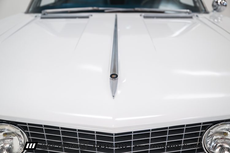 63_Buick_Riviera_2241-12