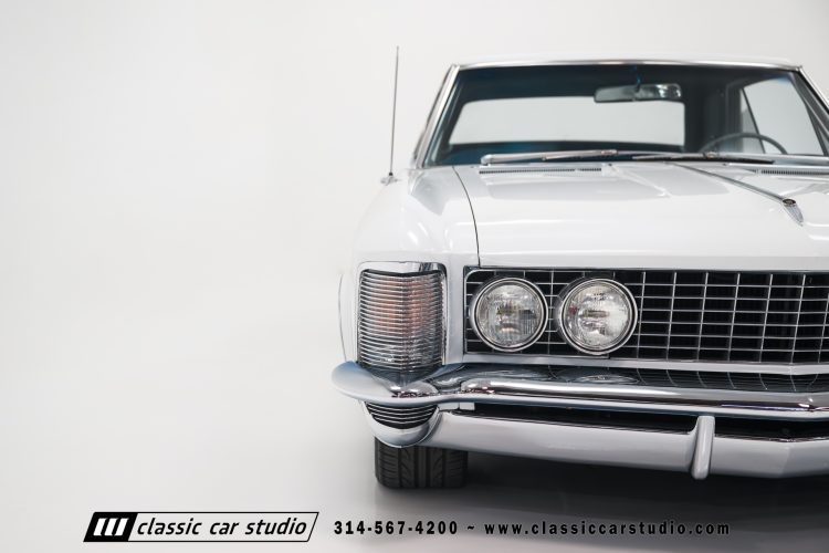 63_Buick_Riviera_2241-13