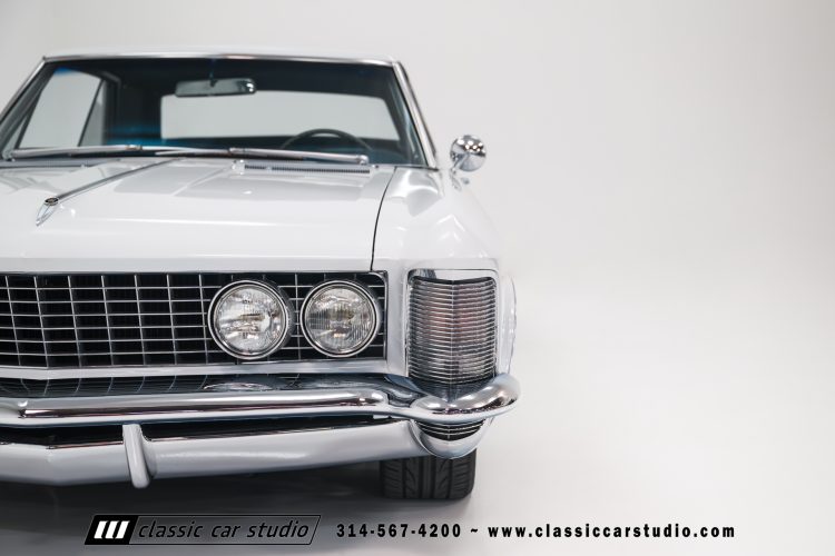 63_Buick_Riviera_2241-15