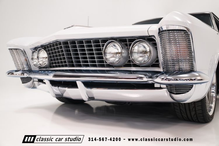63_Buick_Riviera_2241-18