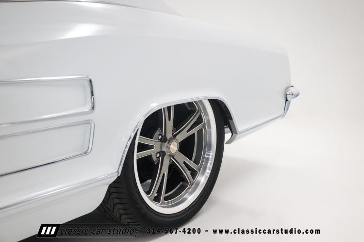 63_Buick_Riviera_2241-33