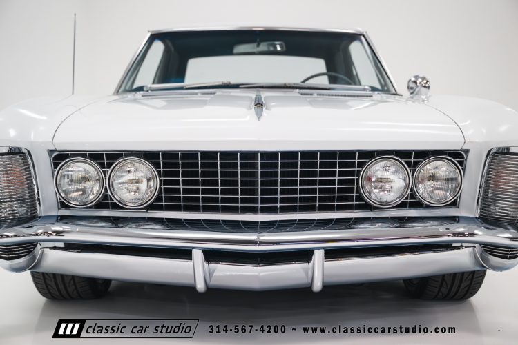 63_Buick_Riviera_2241-4