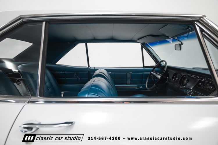 63_Buick_Riviera_2241-61