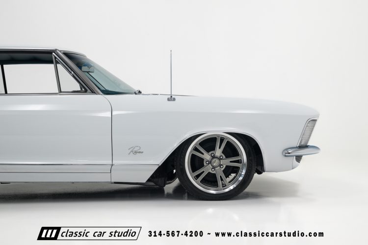 63_Buick_Riviera_2241-66