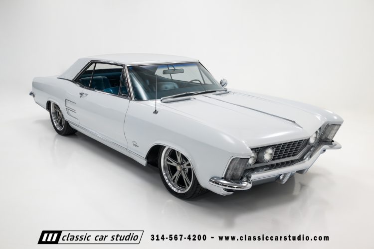 63_Buick_Riviera_2241-69