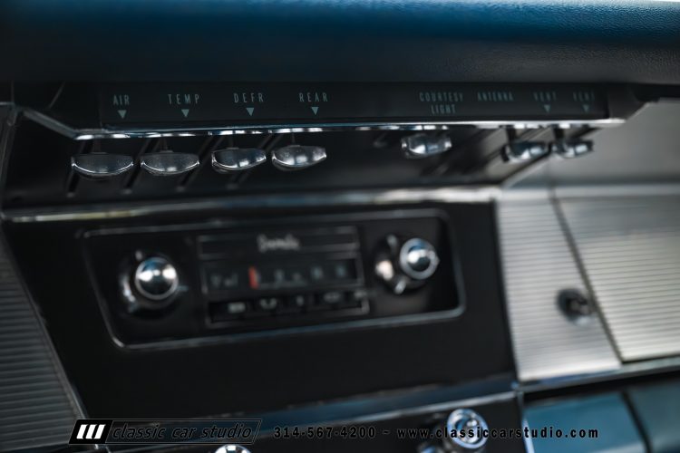 63_Buick_Riviera_2241-87