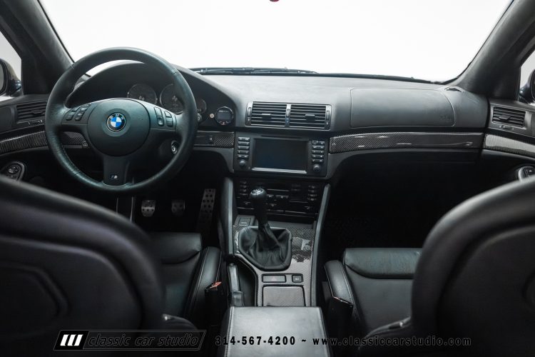 2000_BMW_M5_2247-114
