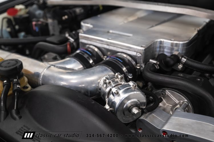 2000_BMW_M5_2247-140