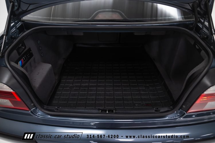 2000_BMW_M5_2247-156