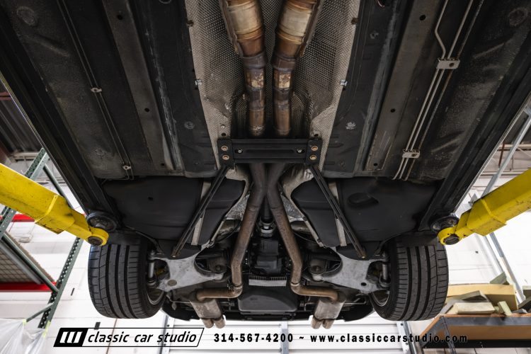 2000_BMW_M5_2247-177