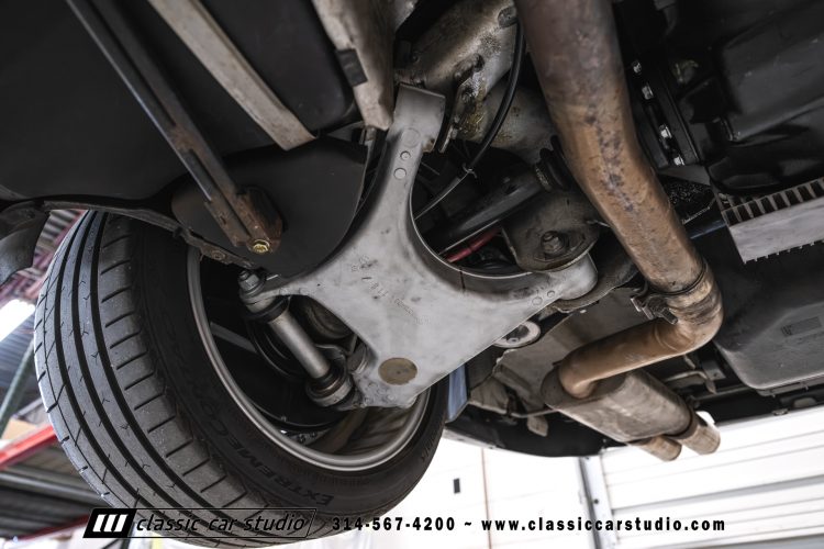 2000_BMW_M5_2247-179