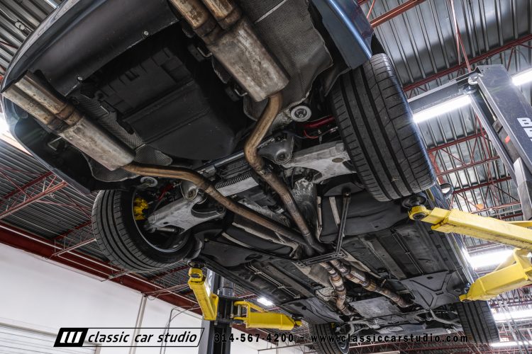 2000_BMW_M5_2247-192