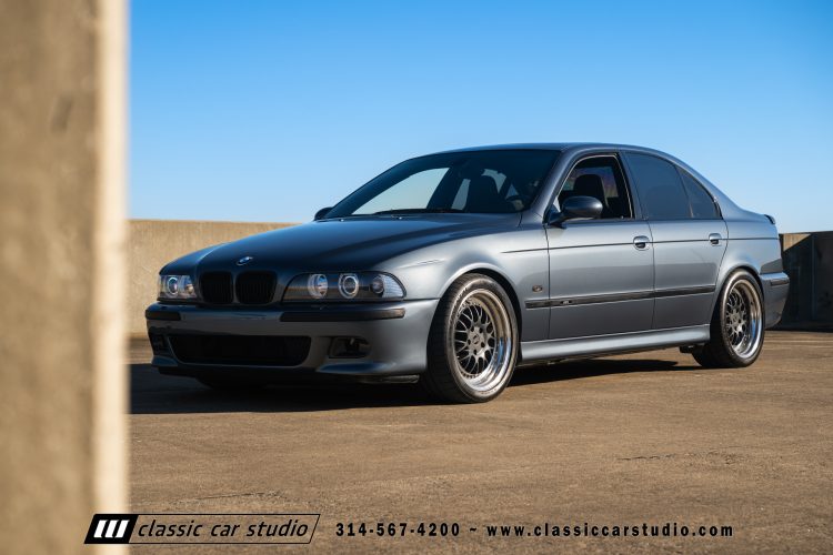 2000_BMW_M5_2247-200