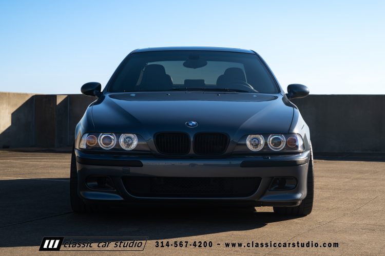 2000_BMW_M5_2247-202