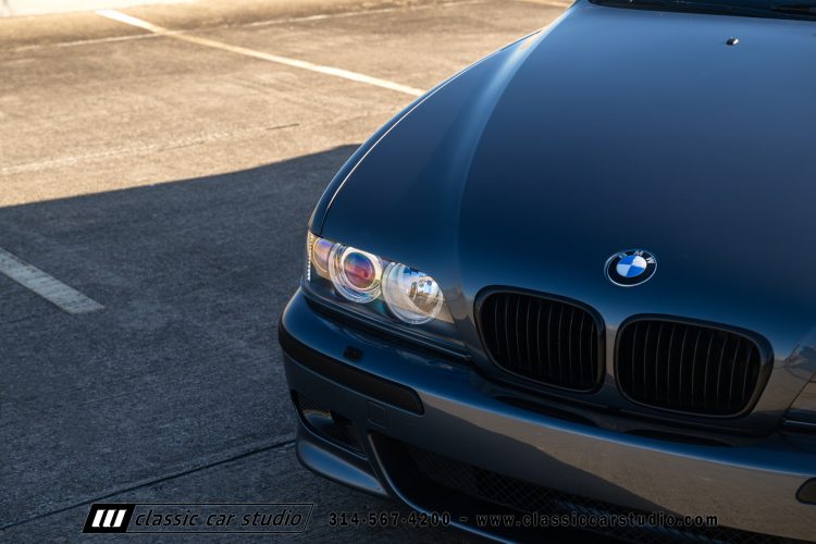 2000_BMW_M5_2247-203