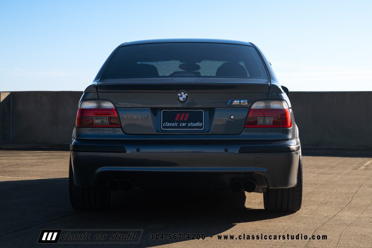 2000_BMW_M5_2247-215