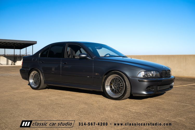2000_BMW_M5_2247-217