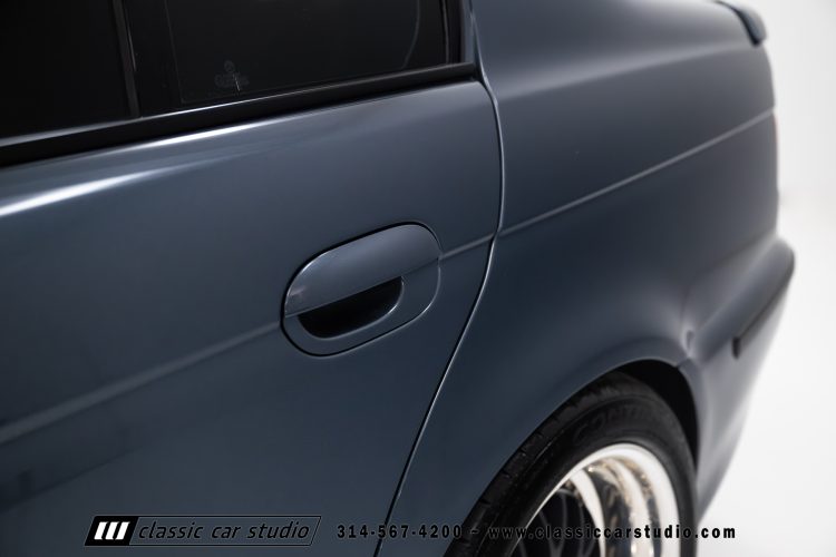 2000_BMW_M5_2247-29