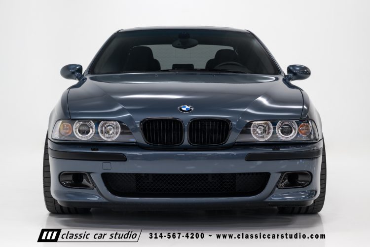 2000_BMW_M5_2247-3