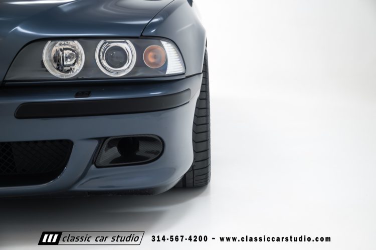 2000_BMW_M5_2247-4