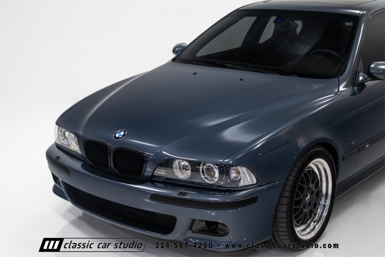 2000_BMW_M5_2247-7