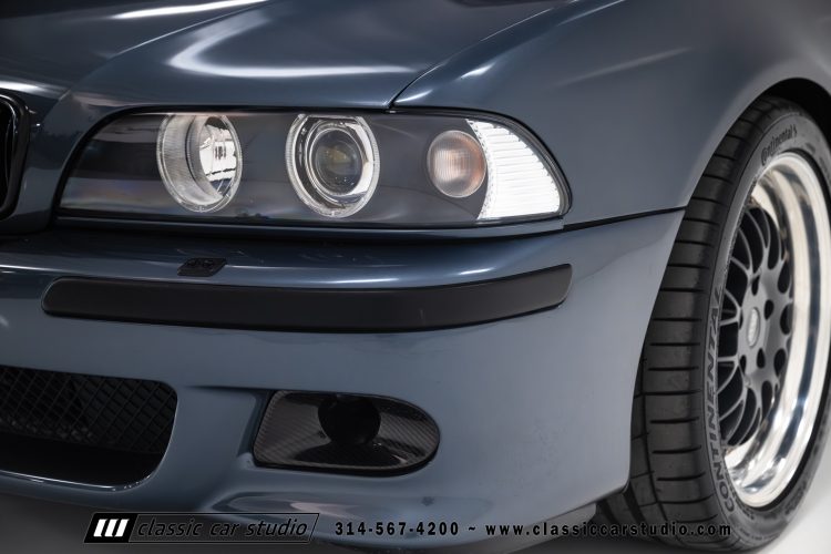 2000_BMW_M5_2247-8