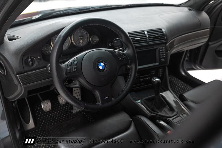 2000_BMW_M5_2247-90