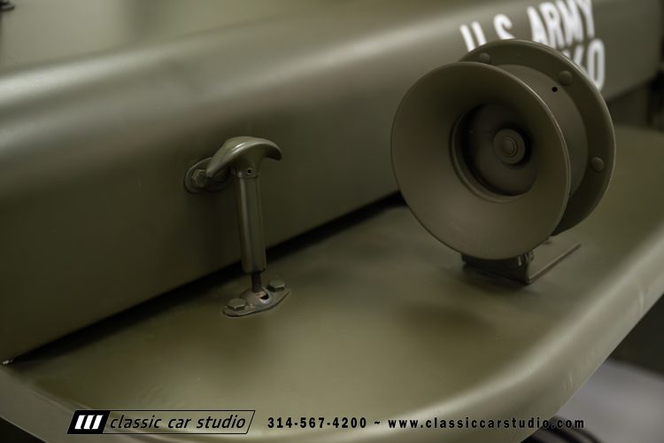 51_Willys_Overland_CJ3A_2256-12