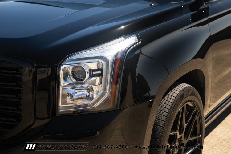 2019_GMC_Yukon_Denali_XL_2255-154