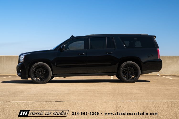 2019_GMC_Yukon_Denali_XL_2255-156